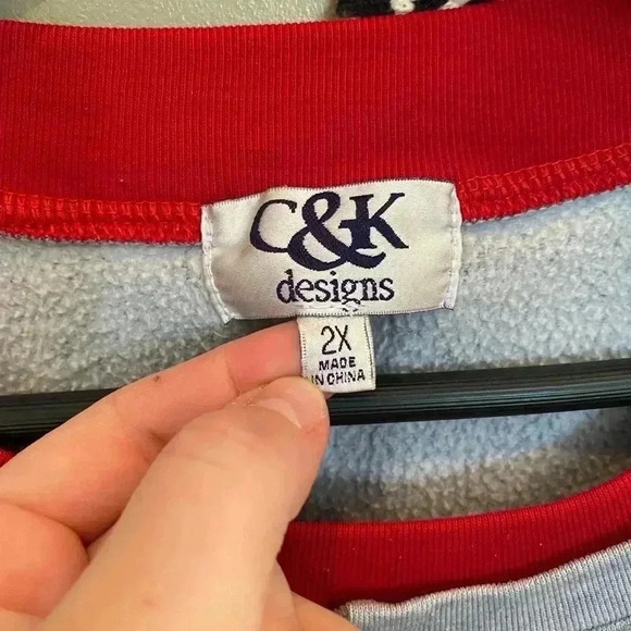 VINTAGE C&K DESIGNS CARDINAL OVERSIZED SWEATER - Picture 3 of 4